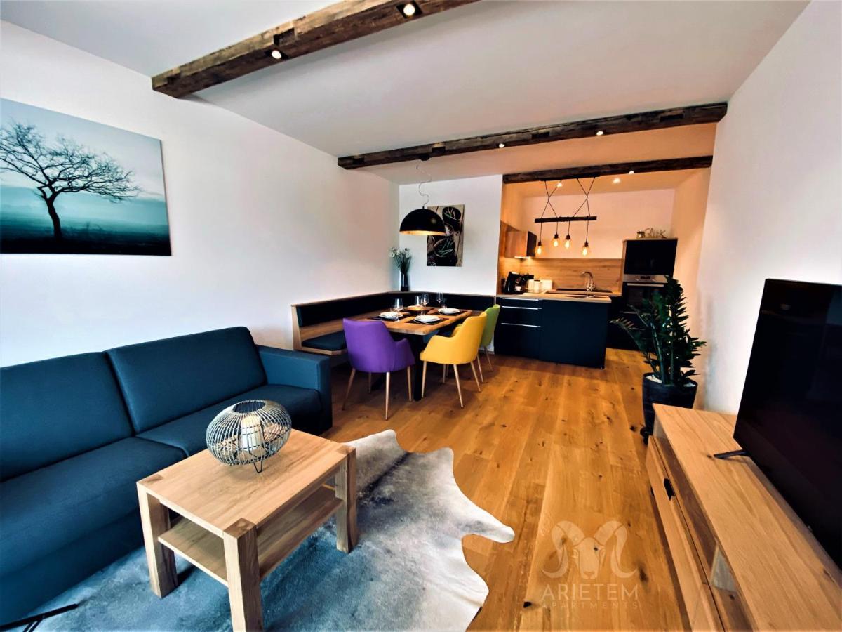 Arietem-Apartment - By Mynests Grobming Kültér fotó